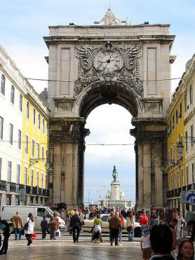 Oblouk Rua Augusta ve stejnojmenné ulici, Lisabon