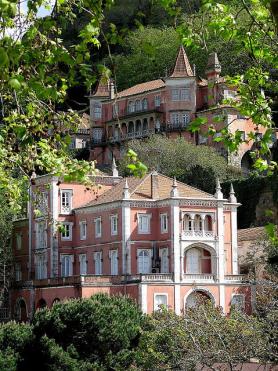 Portugalské město Sintra a zajímavé stavby