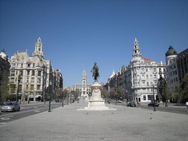 Náměstí Praça da Liberdade v Portu