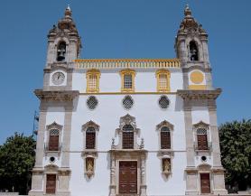 Faro - kostel Igreja do Carmo