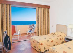 Portugalský hotel Meia Praia Beach Club - ubytování