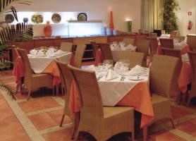 Portugalský hotel Alpinus Falesia Suites - restaurace