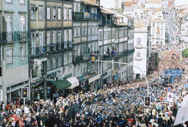 Portugalské město Coimbra a festival "Queima Fitas"